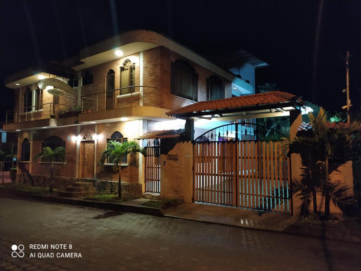 Hostal El Eden De Mindo Exterior foto